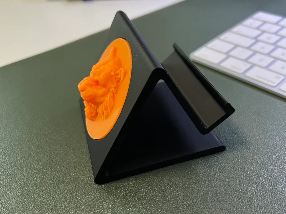 Aslan Detaylı Telefon Standı